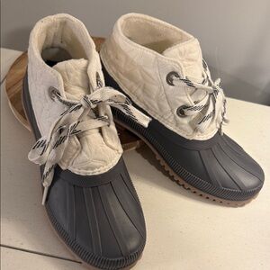 Maurices White and Gray Ankle Boots